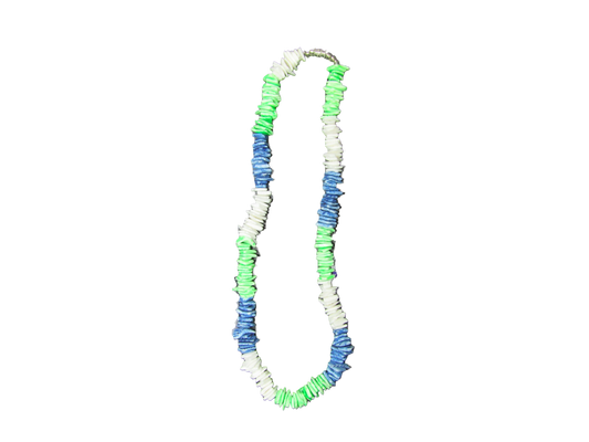 NK0016 NECKLACE BLUE/LIME/WHITE PUKA SHELL