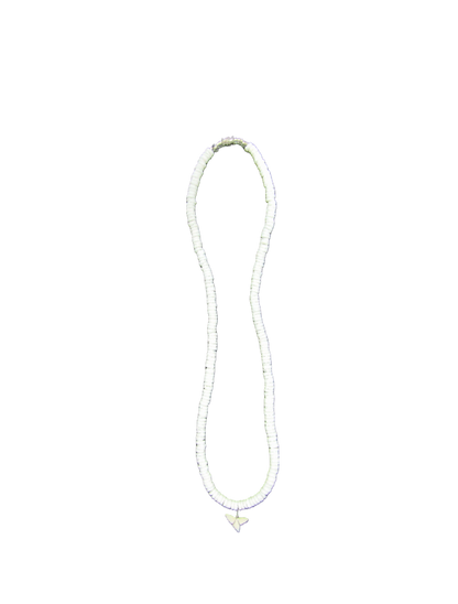 SN1001 NECKLACE SHARK